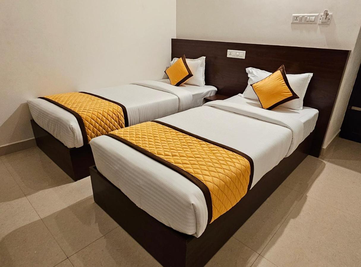 Blueway Residency Downtown Hotel Thiruvananthapuram Zewnętrze zdjęcie