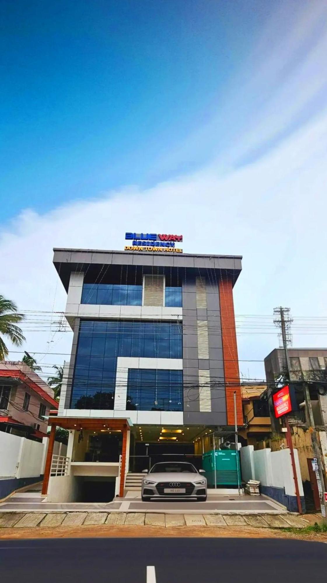 Blueway Residency Downtown Hotel Thiruvananthapuram Zewnętrze zdjęcie